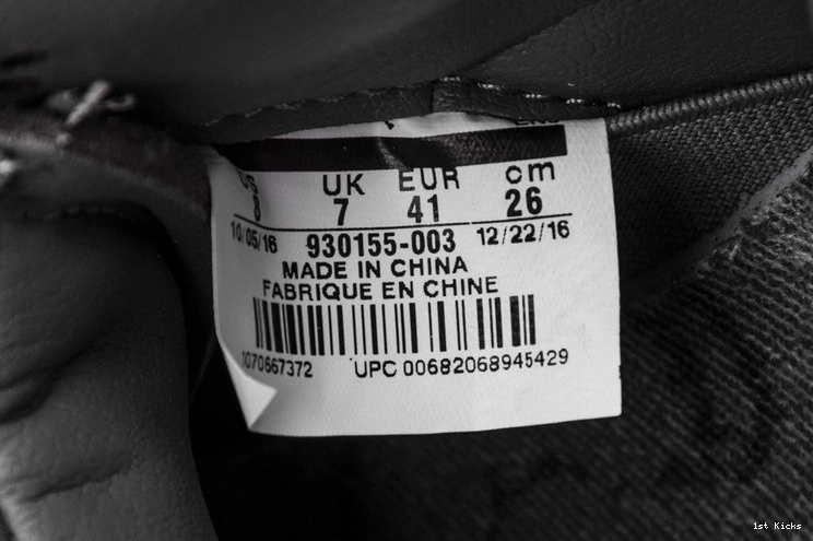 930155-003 Air  4 Kaws Retro Jordan 1011